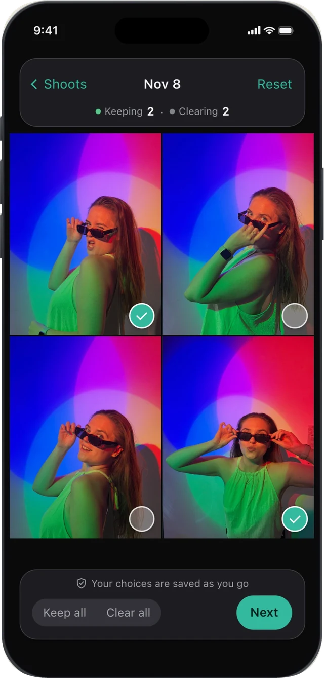 A photoshoot open for review: four near-identical frames of one person, two ticked as keepers and two set to clear